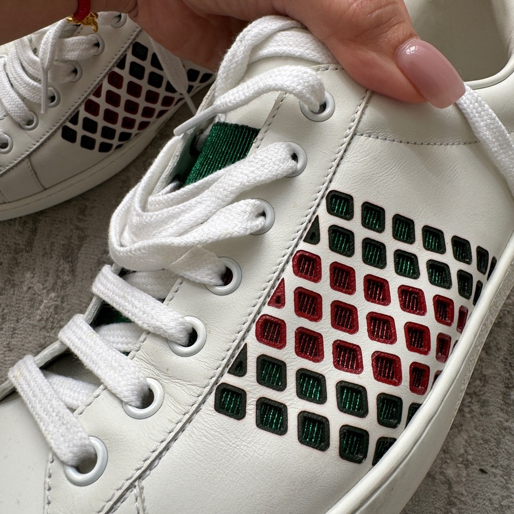 2017 Men’s Gucci Sneakers 9.5 - Picture 3 of 11